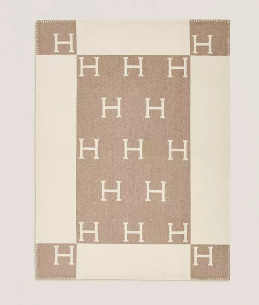 HAVEN BLANKET
