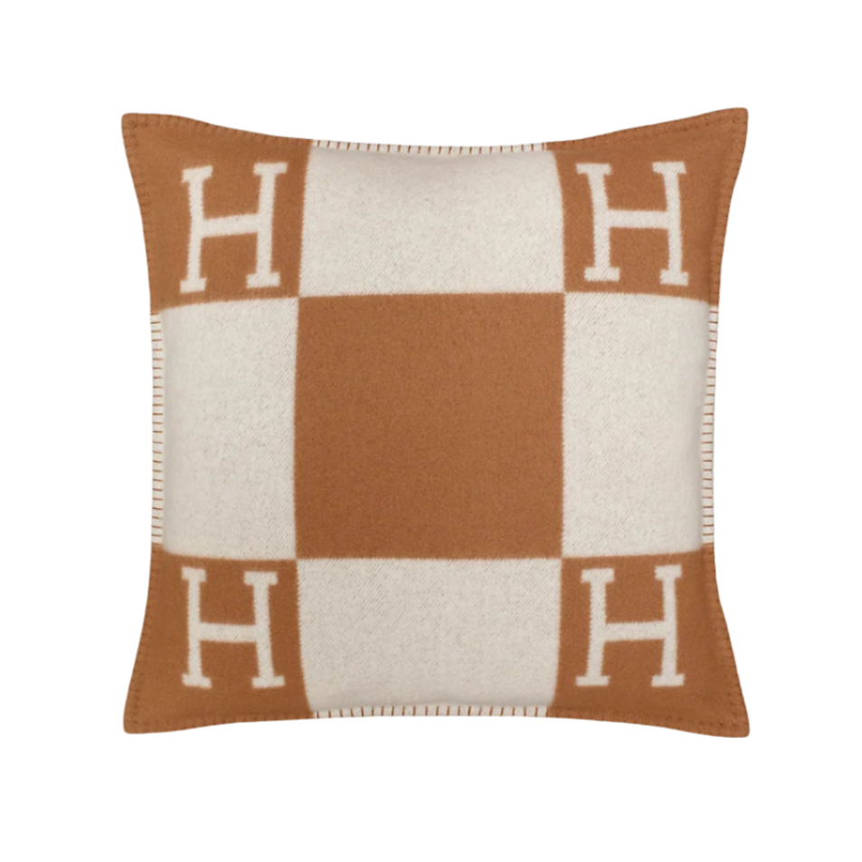 HANNA PILLOW