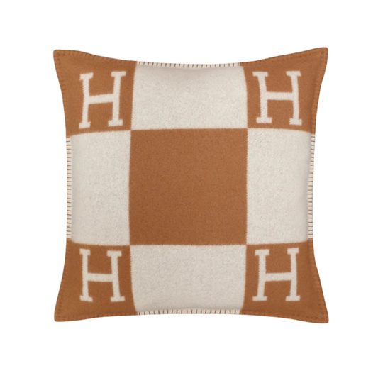 HANNA PILLOW