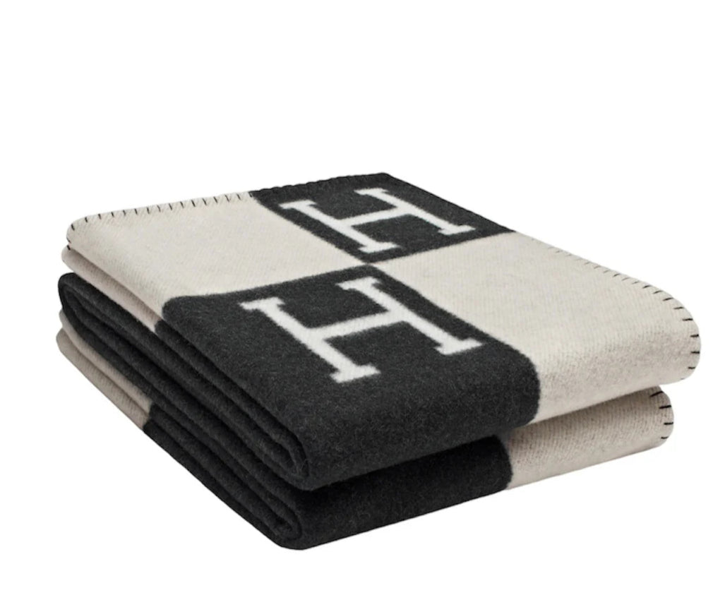HAVEN BLANKET