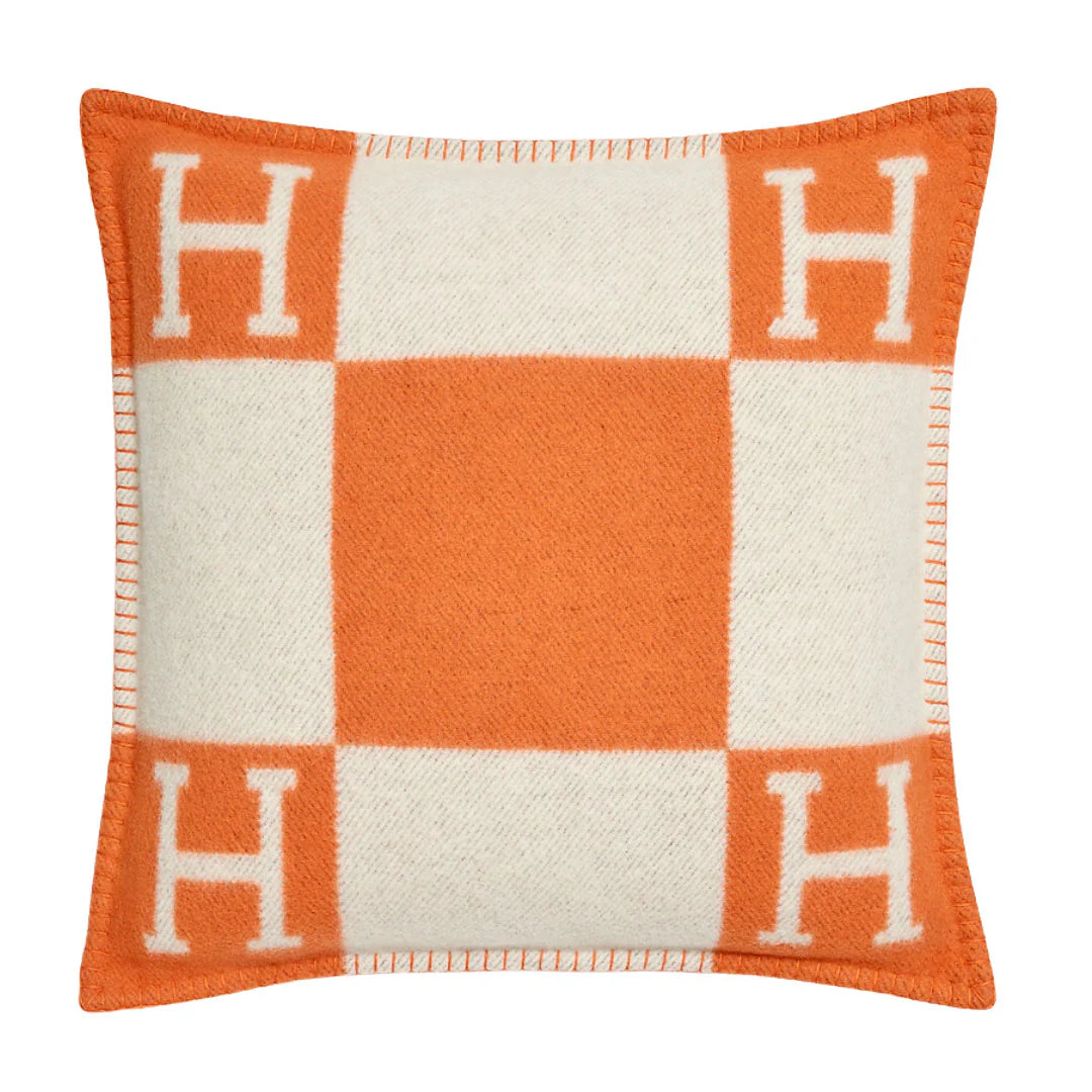 HANNA PILLOW
