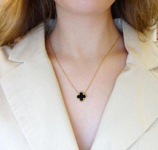 OSLO NECKLACE