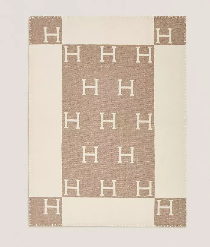 HAVEN BLANKET