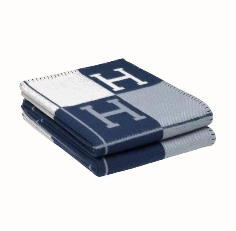 HAVEN BLANKET